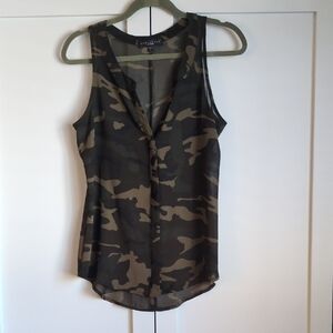 Sanctuary Women's Size S Camouflage Sleeveless Sheer Button Front Top Military